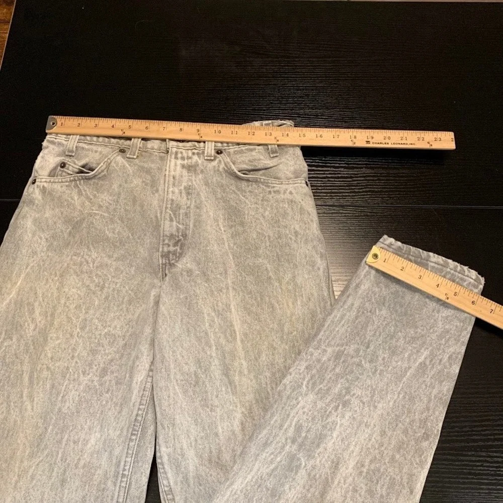 Vintage Levi's 550 Gray Acid Wash Jeans Made in USA W32 L32 Tapered Leg 80s 90s